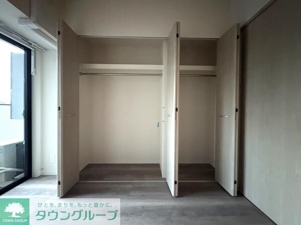 ROOTs Shinjuku Wakamatsuchoの物件内観写真